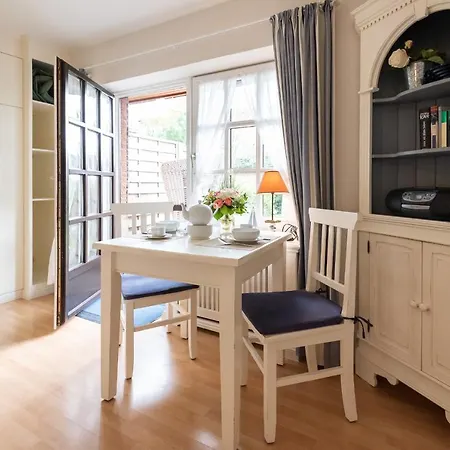 Haus Mittelstr Whg 2 Eg Rechts Apartament Westerland