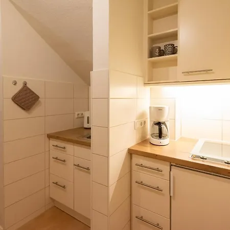 Haus Mittelstr Whg 2 Eg Rechts *