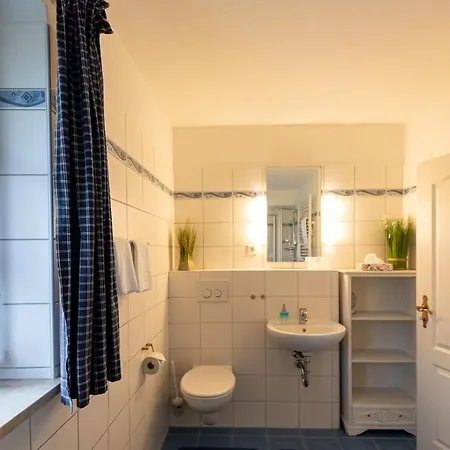 Haus Mittelstr Whg 2 Eg Rechts Apartament