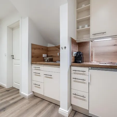 Haus Mittelstr Whg 2 Eg Rechts *